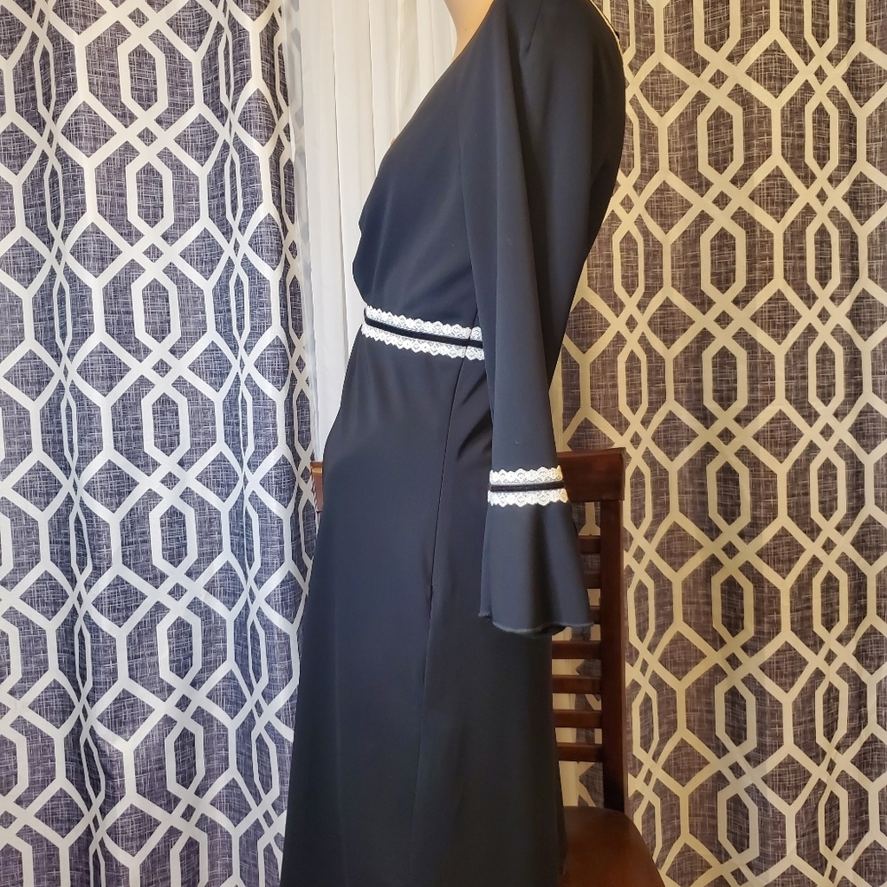 Liz Claiborne Vintage Dress - Picture 3 of 10